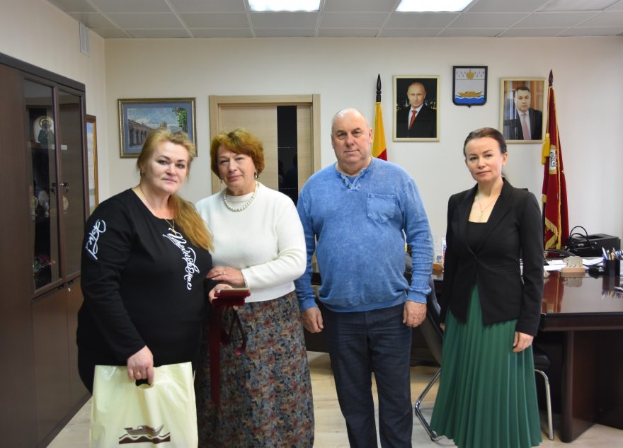 Ветеран из Вышневолоцкого округа Анна Вересова стала Почётным гражданином Ветеран из Вышневолоцкого округа Анна Вересова стала Почётным гражданином