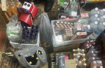 Несовершеннолетним в Тверской области продают вейпы