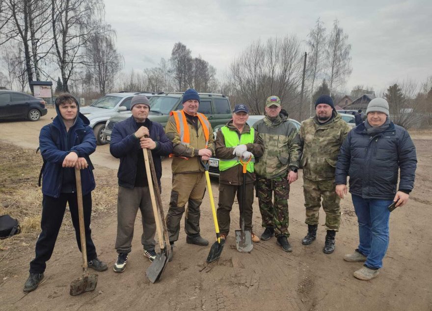 В Вышнем Волочке начались весенние субботники