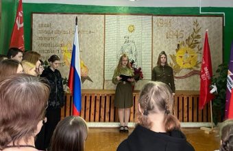 В школах Тверской области оснастят патриотические центры и музеи