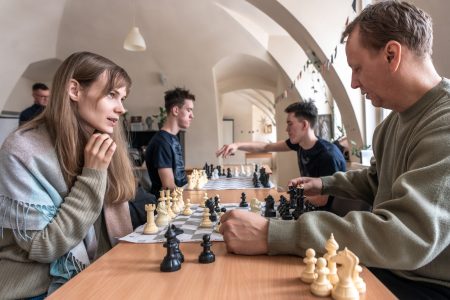 Жителей Твери приглашают сыграть в медвежьи шахматы Жителей Твери приглашают сыграть в медвежьи шахматы