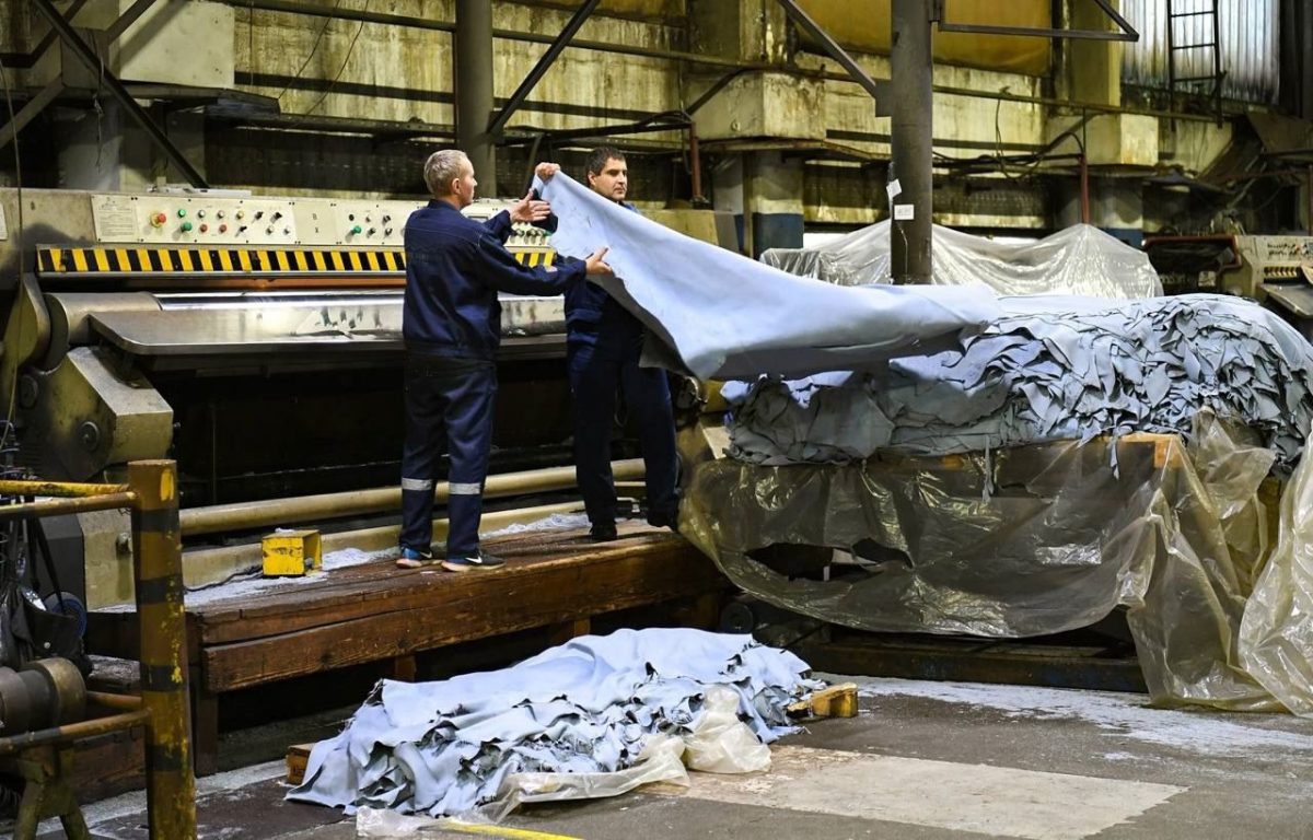 В Тверской области перезапускают работу Верхневолжского кожевенного завода