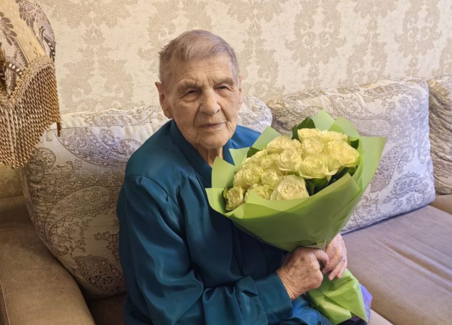 Губернатор Тверской области поздравил со 101-летием ветерана Великой Отечественной войны Марию Ивановну Морозову
