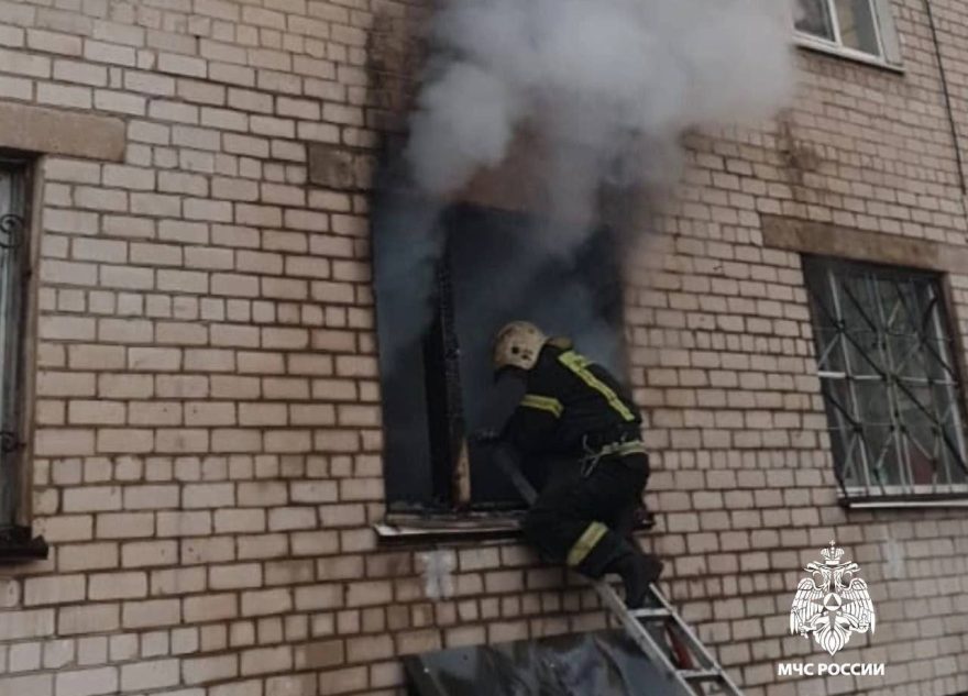 На пожаре в Тверской области спасли 5 человек