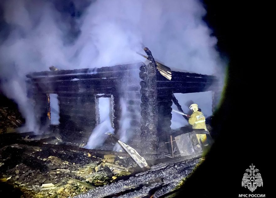 Тело человека нашли в сгоревшем доме в Тверской области