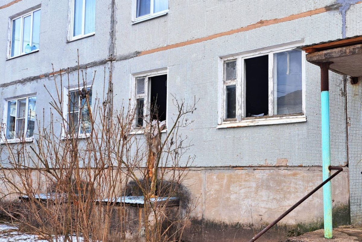 Из-за курения в кровати в Тверской области загорелась квартира