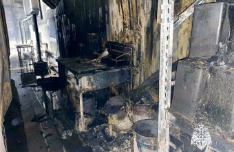 Стала известна причина пожаре в ангаре в Твери