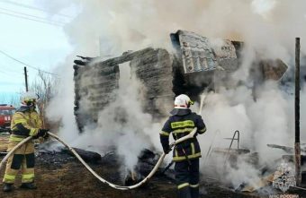 Неправильное использование печи стало причиной серьезного пожара в Тверской области Неправильное использование печи стало причиной серьезного пожара в Тверской области