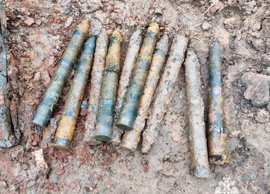 10 артиллерийских снарядов времён войны нашли в Твери
