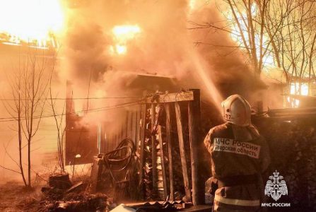 Бесхозное строение сгорело дотла в Тверской области Бесхозное строение сгорело дотла в Тверской области