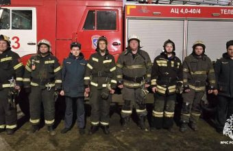 Из задымлённой квартиры в Твери спасли человека