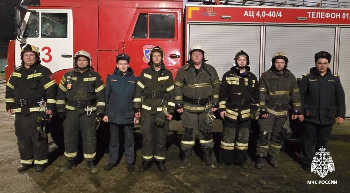 Из задымлённой квартиры в Твери спасли человека