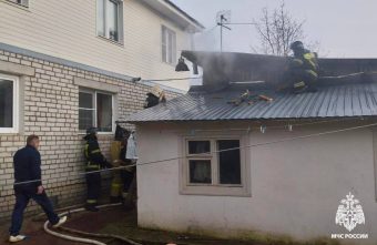 В Твери огонь охватил хозяйственную постройку В Твери огонь охватил хозяйственную постройку