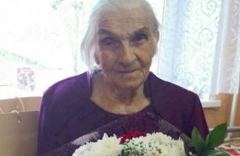 Труженице тыла Анне Соколовой из Тверской области исполнился 101 год