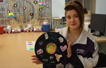 В Тверской области провели библиосумерки, посвященные "девяностым" В Тверской области провели библиосумерки, посвященные "девяностым"