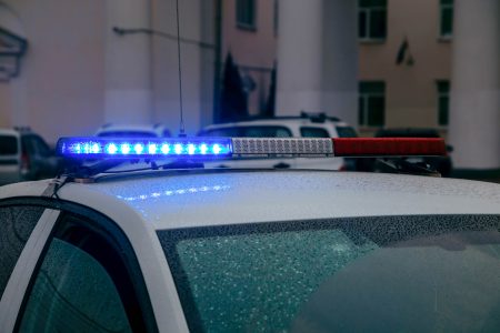 В Тверской области "Рено Дастер" оказался в кювете, есть пострадавший