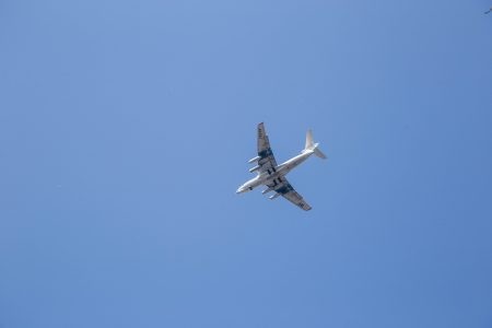 В Подмосковье приземлился самолет с возвращенными из украинского плена военными