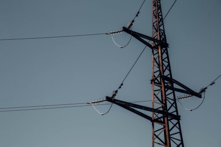 На следующей неделе жители Тверской области надолго останутся без электричества