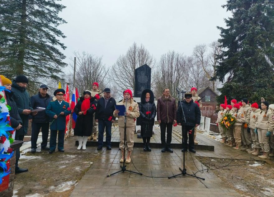 Жители Оленинского округа отметили годовщину освобождения