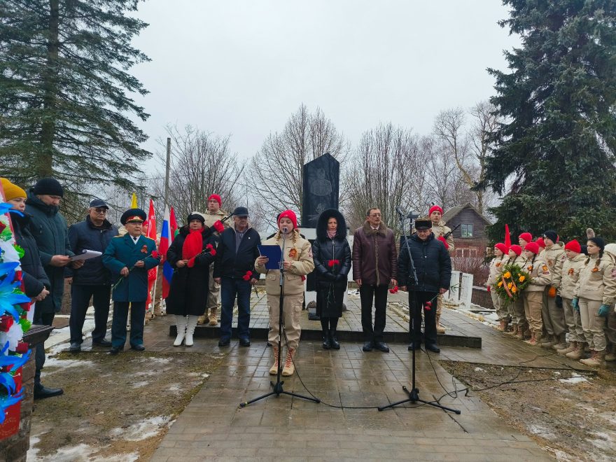 Жители Оленинского округа отметили годовщину освобождения