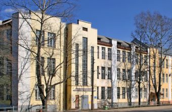 Губернатор Игорь Руденя поздравил коллектив и студентов со 105-летием Тверского промышленно-экономического колледжа Губернатор Игорь Руденя поздравил коллектив и студентов со 105-летием Тверского промышленно-экономического колледжа