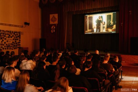В Твери прошла встреча с режиссером фильма «Настоящие» Ликой Крылаевой В Твери прошла встреча с режиссером фильма «Настоящие» Ликой Крылаевой