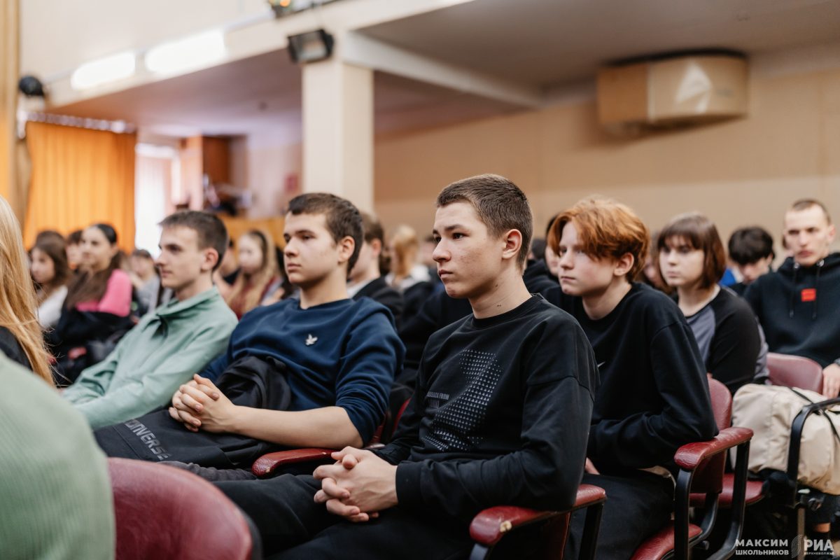 В Твери прошла встреча с режиссером фильма «Настоящие» Ликой Крылаевой