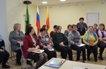 В Торопце библиотекари рассуждали о своей роли в патриотической работе В Торопце библиотекари рассуждали о своей роли в патриотической работе