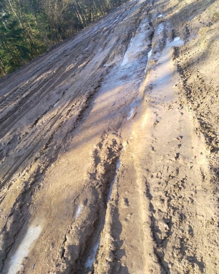 Непроезжая дорога отрезала от мира несколько деревень Тверской области