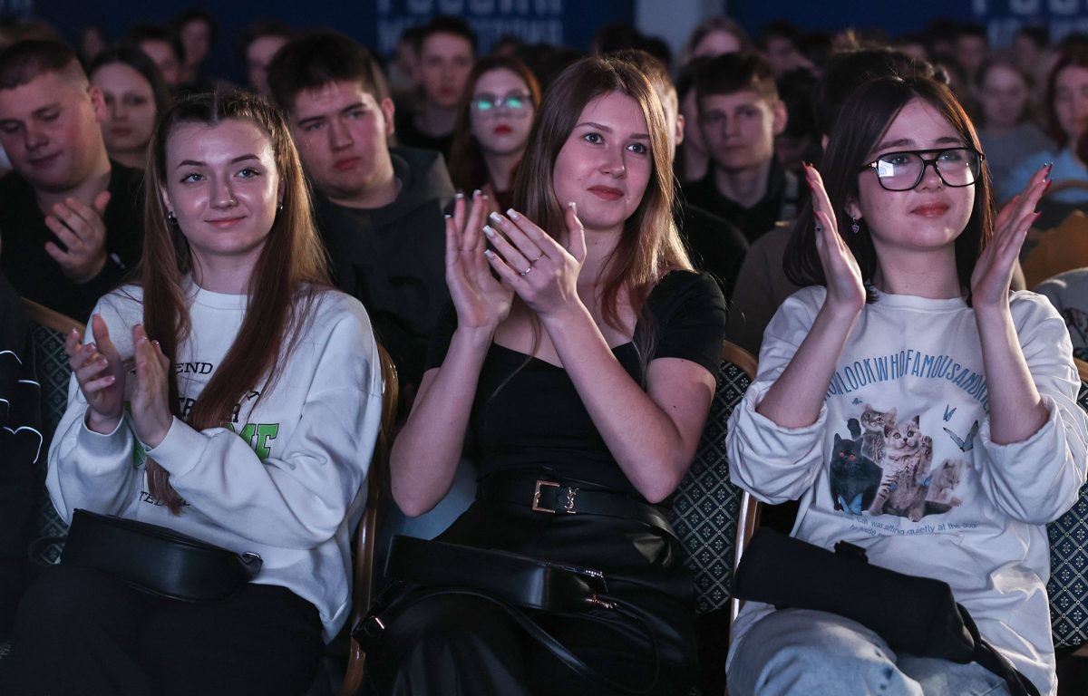 Форум «Россия - мои горизонты» в Твери объединил больше 10 тысяч участников Форум «Россия - мои горизонты» в Твери объединил больше 10 тысяч участников