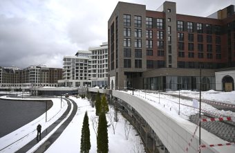 Дмитрий Чернышенко, Максим Решетников и Игорь Руденя посетили ключевые объекты курорта в Тверской области