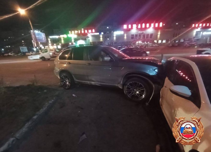 В ГИБДД сообщили детали ДТП с четырьмя пострадавшими на улице Можайского в Твери В ГИБДД сообщили детали ДТП с четырьмя пострадавшими на улице Можайского в Твери