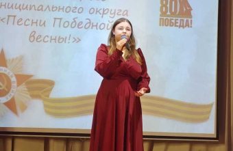 В Вышневолоцком конкурсе прошел смотр-конкурс военных песен В Вышневолоцком конкурсе прошел смотр-конкурс военных песен