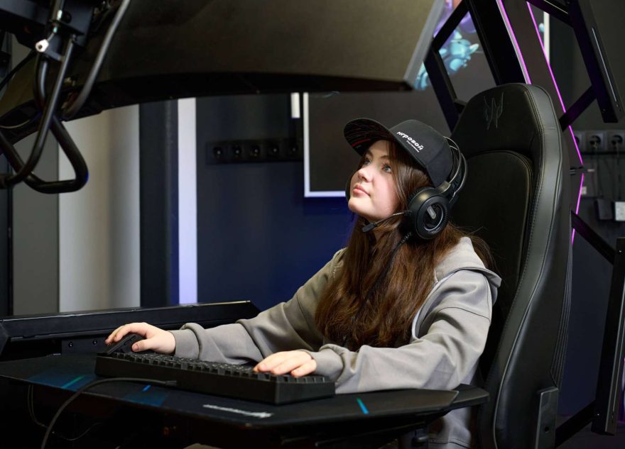 Алмазы, кристаллы и монеты: популярные игровые валюты теперь доступны на платформе «Ростелекома»