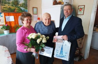 В Тверской области единственного ветерана округа поздравили с 101-летием В Тверской области единственного ветерана округа поздравили с 101-летием