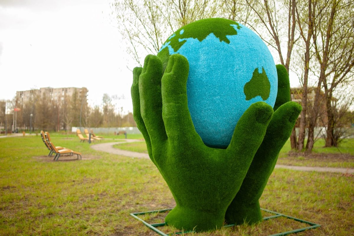 В парке Тверской области появились необычные зеленые гости