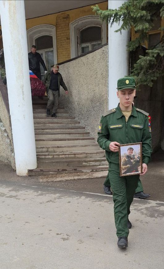 В Тверской области простились с Владимиром Сёминым