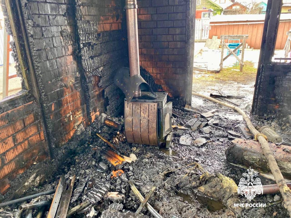 Из-за перекала печи в Твери случился пожар