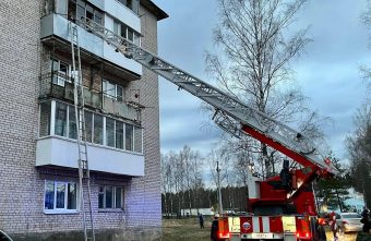 9 человек спасли на пожаре под Тверью 9 человек спасли на пожаре под Тверью