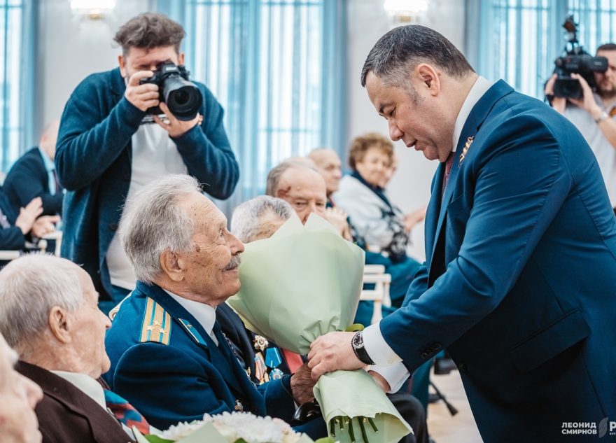 Игорь Руденя наградил званием «Почётный гражданин Тверской области» участников Великой Отечественной войны