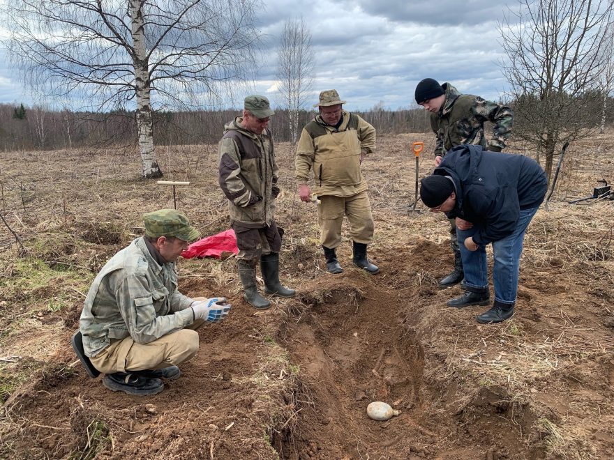 В Тверской области поисковики установили личности погибших красноармейцев