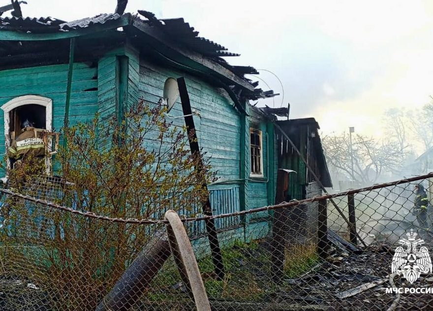 В Тверской области обнаружили тело погибшего при тушении пожара В Тверской области обнаружили тело погибшего при тушении пожара