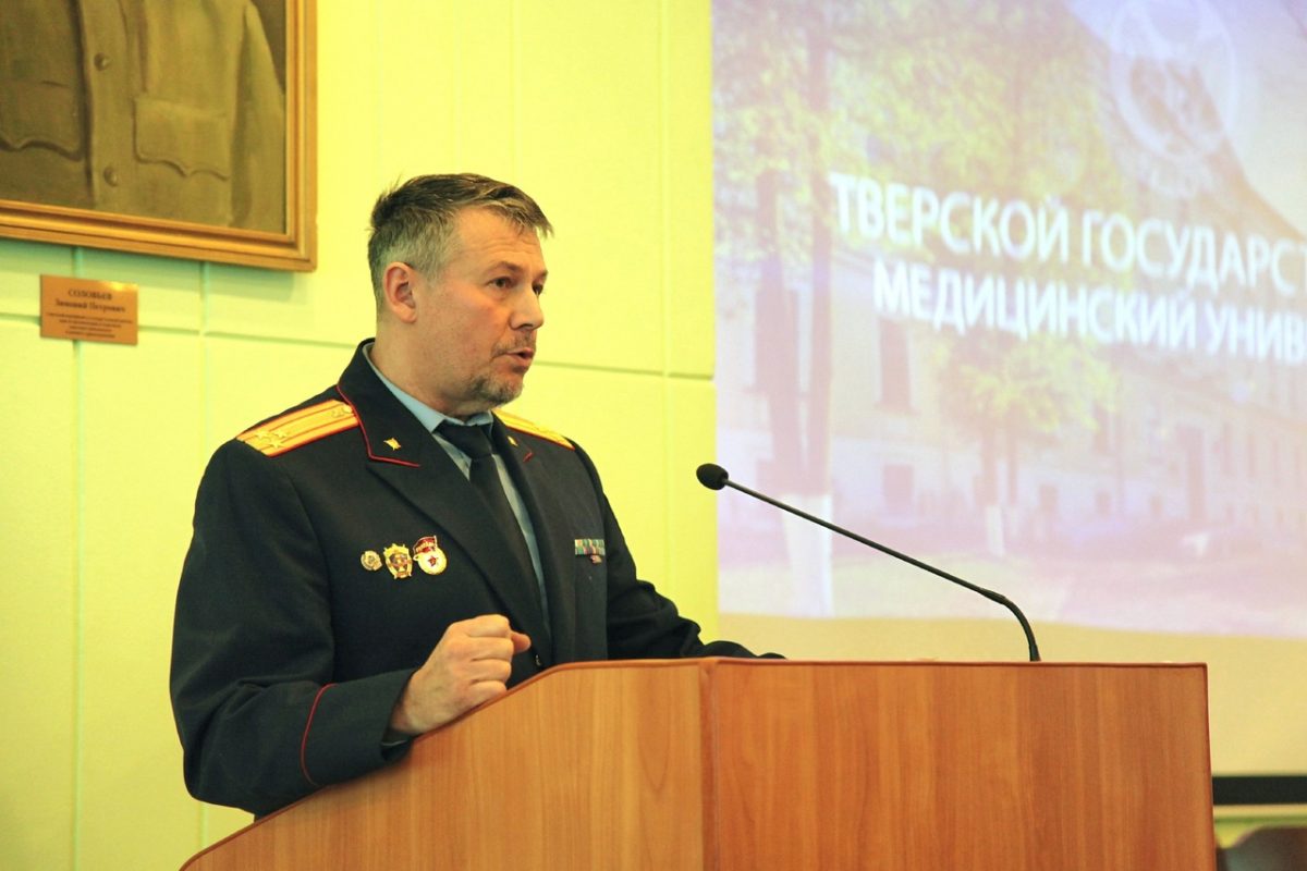 Важные беседы состоялись у подростков в Тверской области с представителями следственного управления