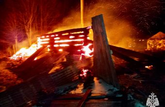 Из-за неисправной электрики баня в Тверской области сгорела дотла Из-за неисправной электрики баня в Тверской области сгорела дотла