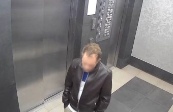 Нетрезвый хозяин из Тверской области выбросил свою собаку в окно Нетрезвый хозяин из Тверской области выбросил свою собаку в окно