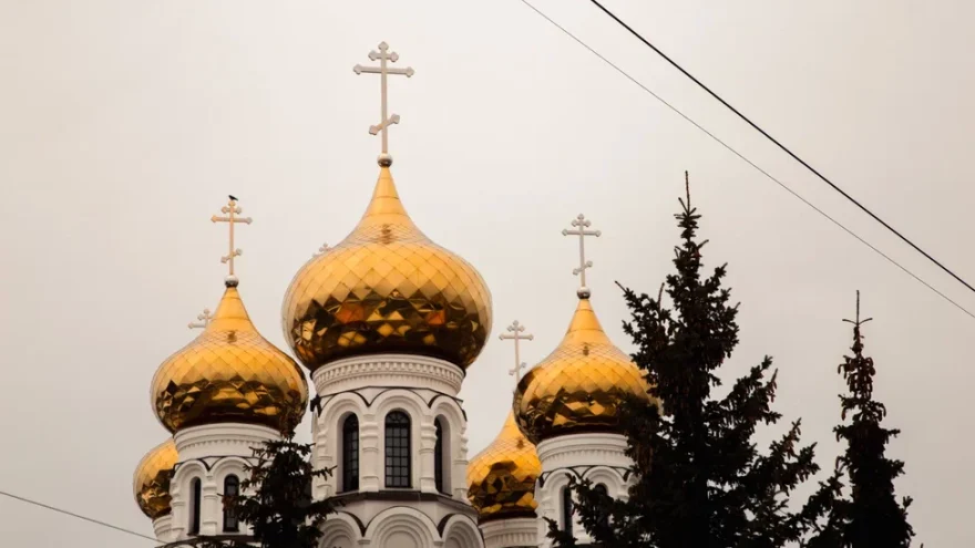 храме