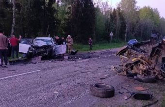В ДТП в Тверской области погибли пятилетняя девочка и водитель погибли