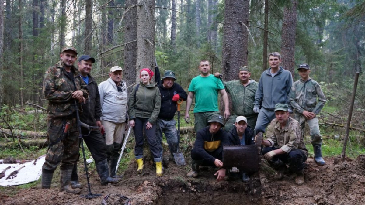 В Тверской области поисковики нашли летчика, не вернувшегося с задания в 1942 году