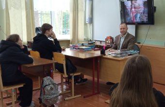 «Билет в будущее»: более 2200 педагогов Тверской области помогают школьникам с профориентацией