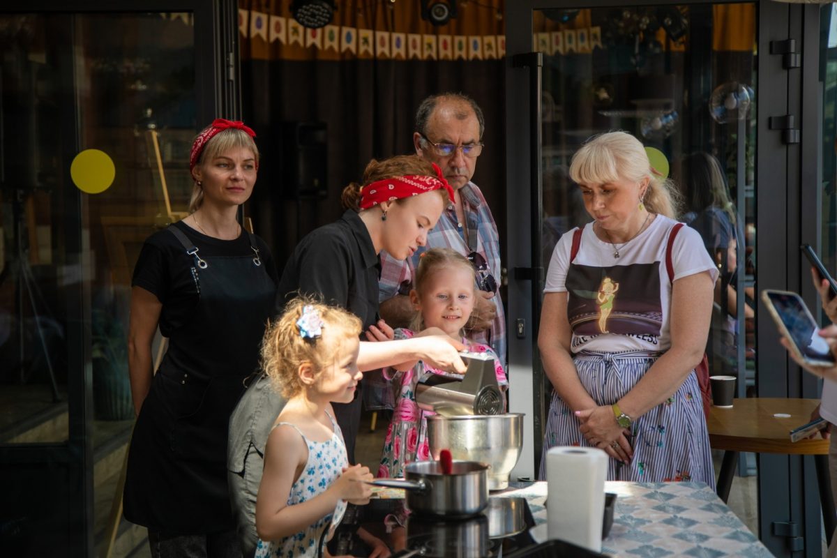Фестиваль пожарских котлет в Торжке: кулинарный праздник, который нельзя пропустить